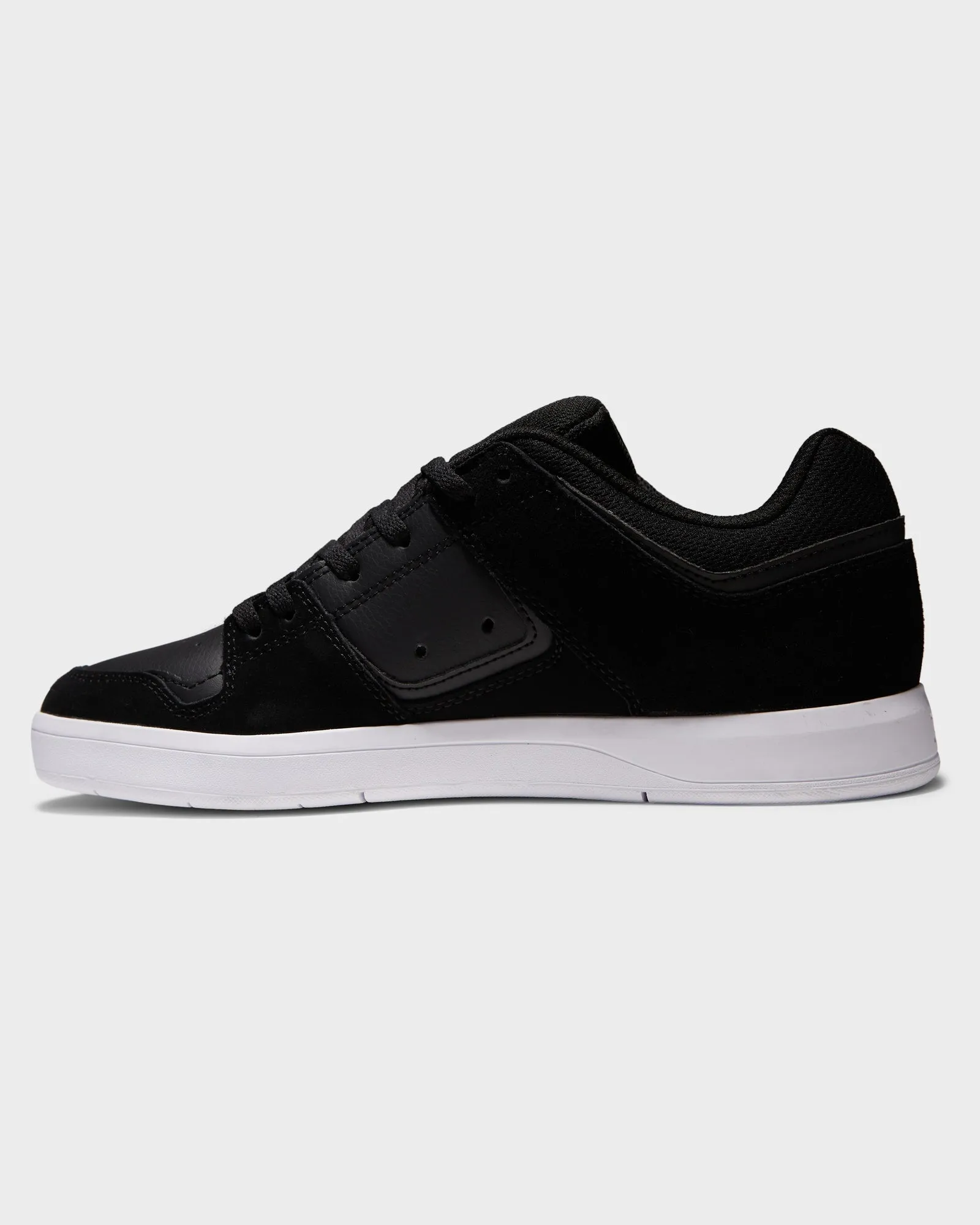 DC SHOES CURE